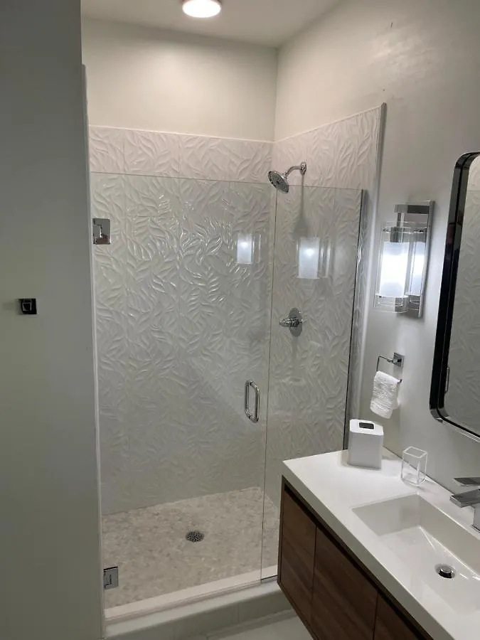 Apartament Lou-City Penthouse Suite! Savor Life With Hollyhock Louisville